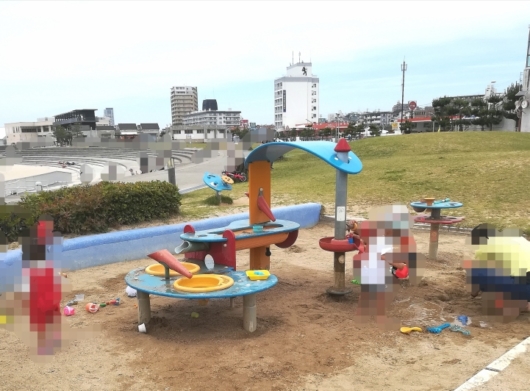 大蔵海岸公園こども広場砂場子出かけ5歳2歳子連れ海水浴