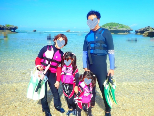 子連れ旅行沖縄10月服装5歳2歳姉妹ウェットスーツシュノーケル